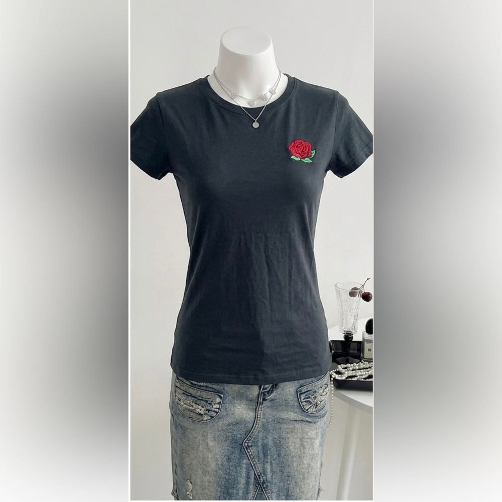 Black Graphic Tee with Red Rose Design